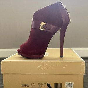 Michael Kors suede heels. 7 1/2